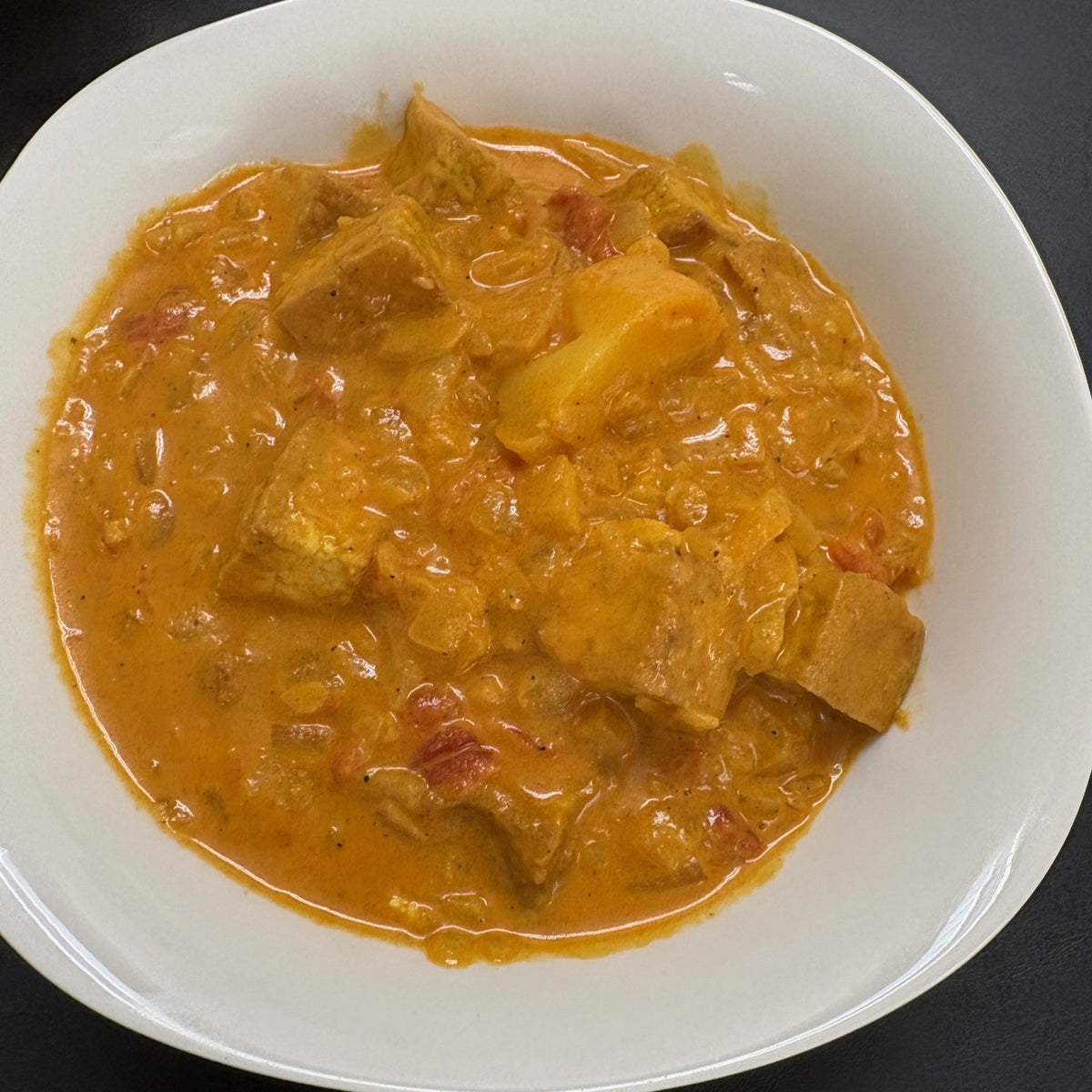 Kuku Paka Tofu (Curried Tofu)   NG, NL